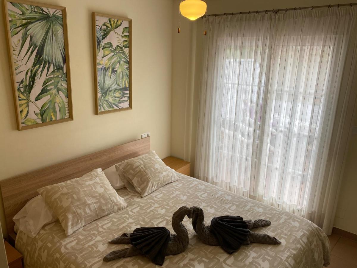 Playa Burriana Rubasol Nerja Apartment Bagian luar foto